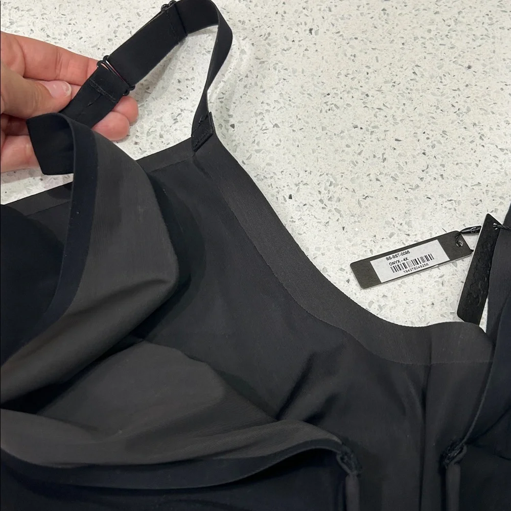 SKIMS Thong Bodysuit - Picture 4 of 7